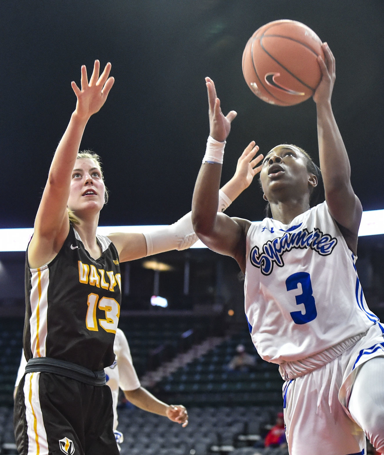 031519-mda-spt-missourihoops-44.jpg
